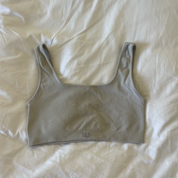 SET Active bra - Picture 1 of 3